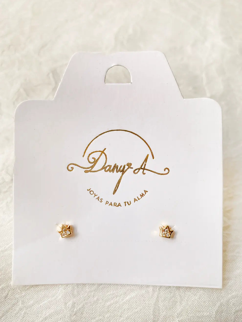 Brillo Real – Aretes Topo corona en rodio dorado