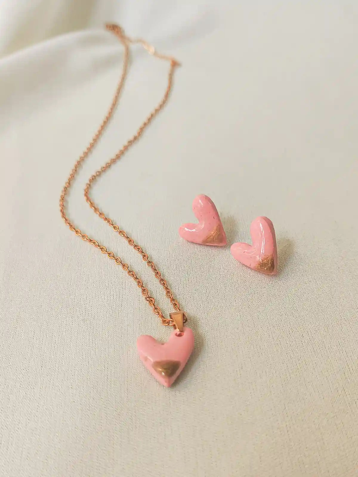 Set Collar y Aretes Latidos de Amor