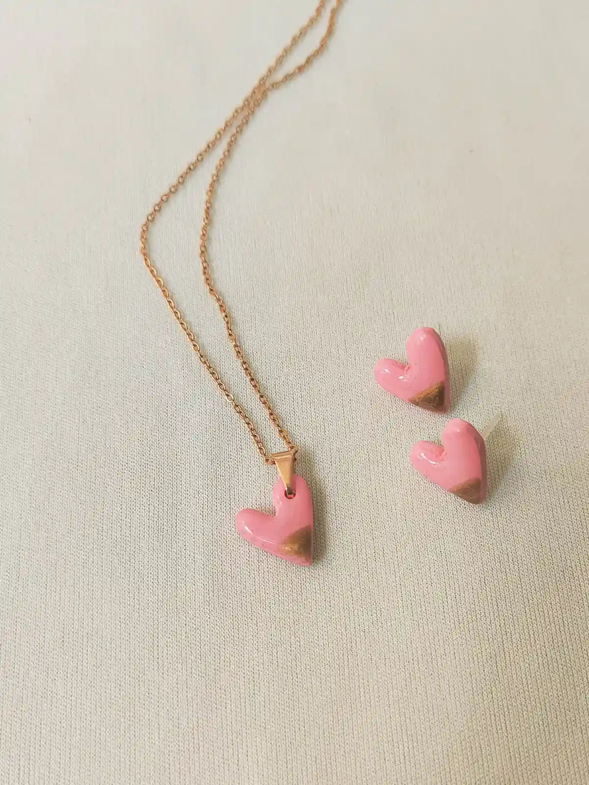 Set Collar y Aretes Latidos de Amor