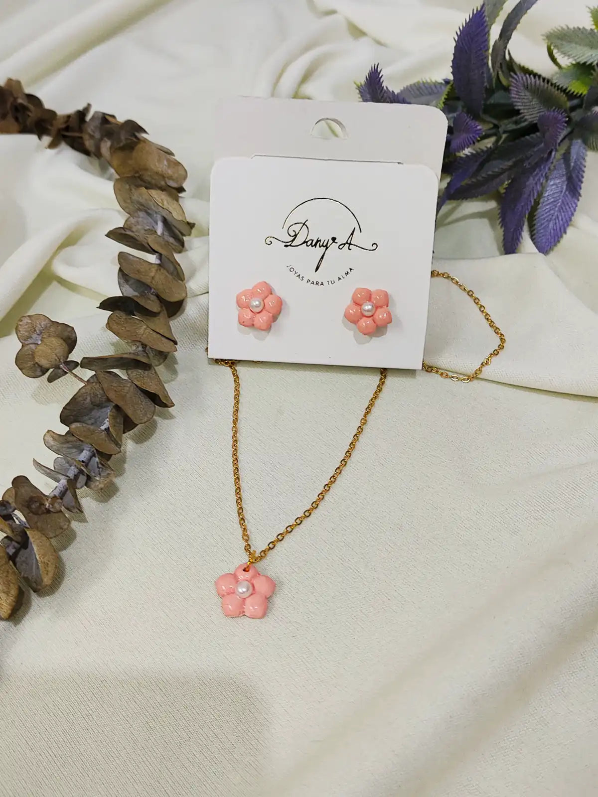 Set Collar y Aretes Florecer