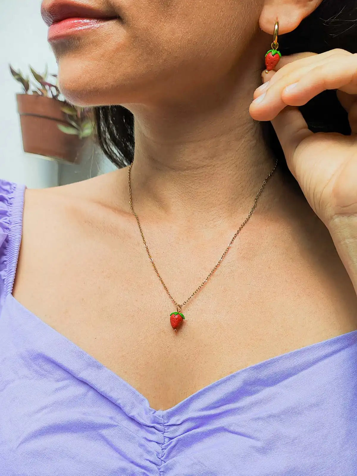 Collar Fresas Mágicas