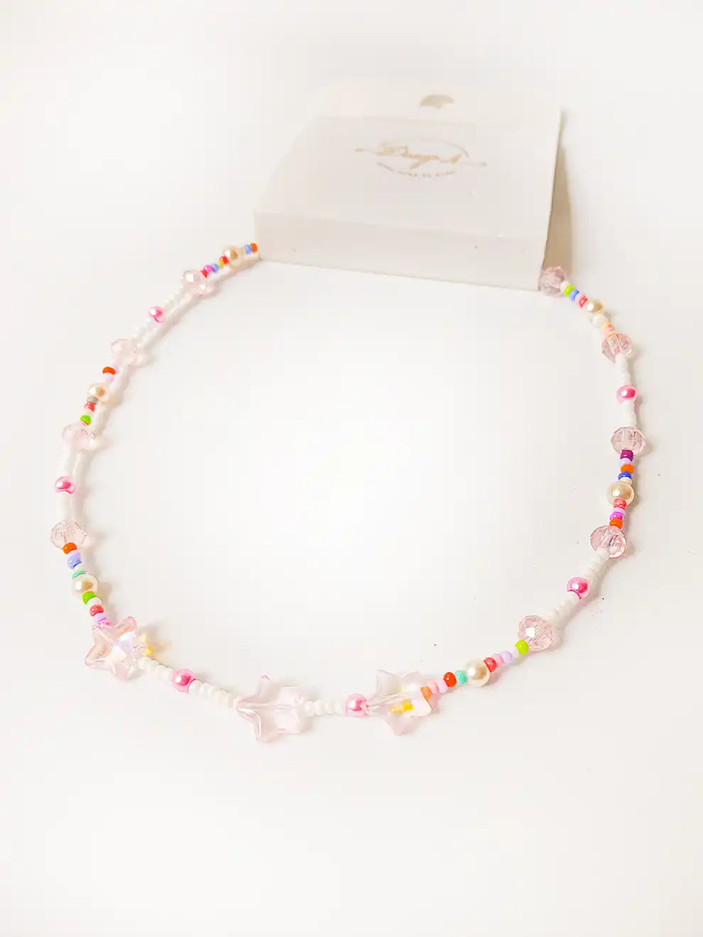 Galaxy Rose – Collar de mostacillas con estrellas