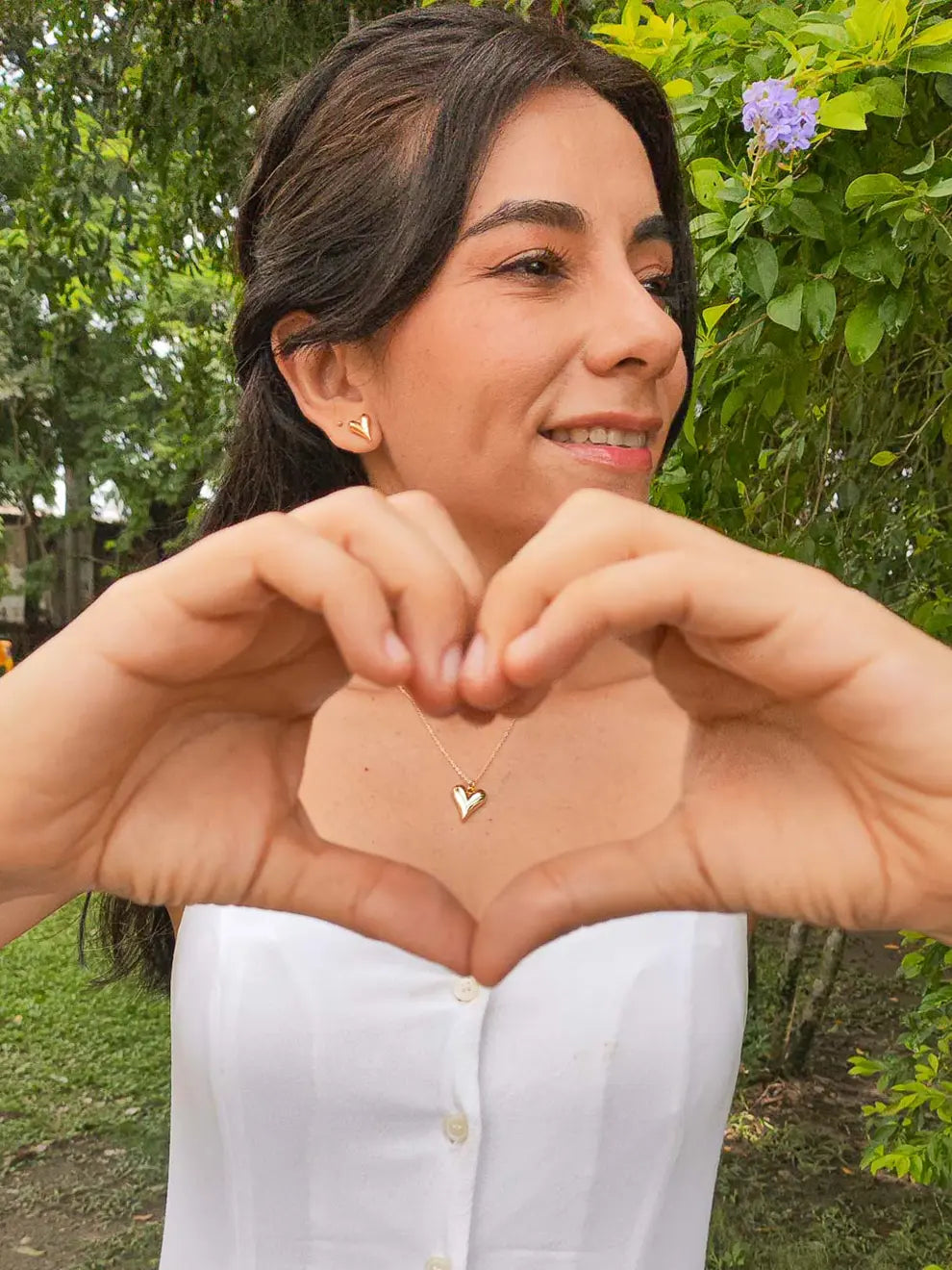 Amor Dorado – Collar y topos corazón