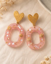 Dulce Corazón – Aretes de acero inoxidable y resina rosa