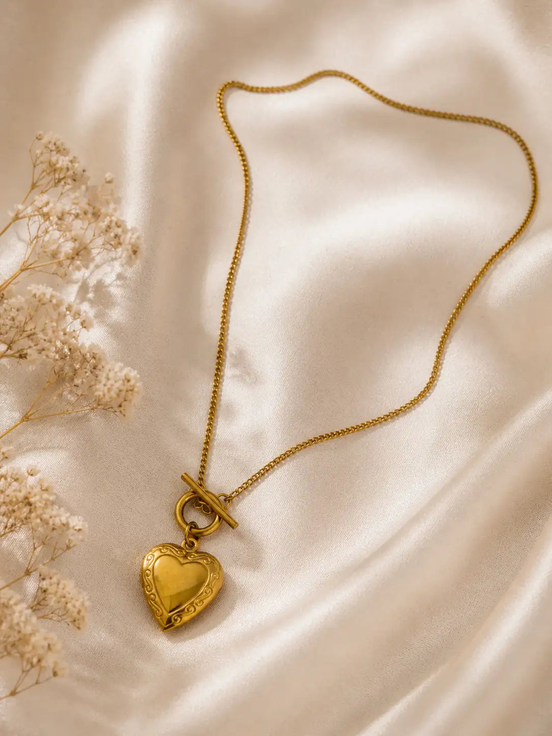 Amor – Collar relicario corazón con fotos
