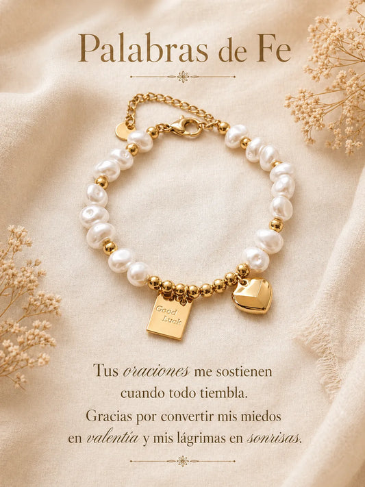 Palabras de Fe – Pulsera de perlas y dijes