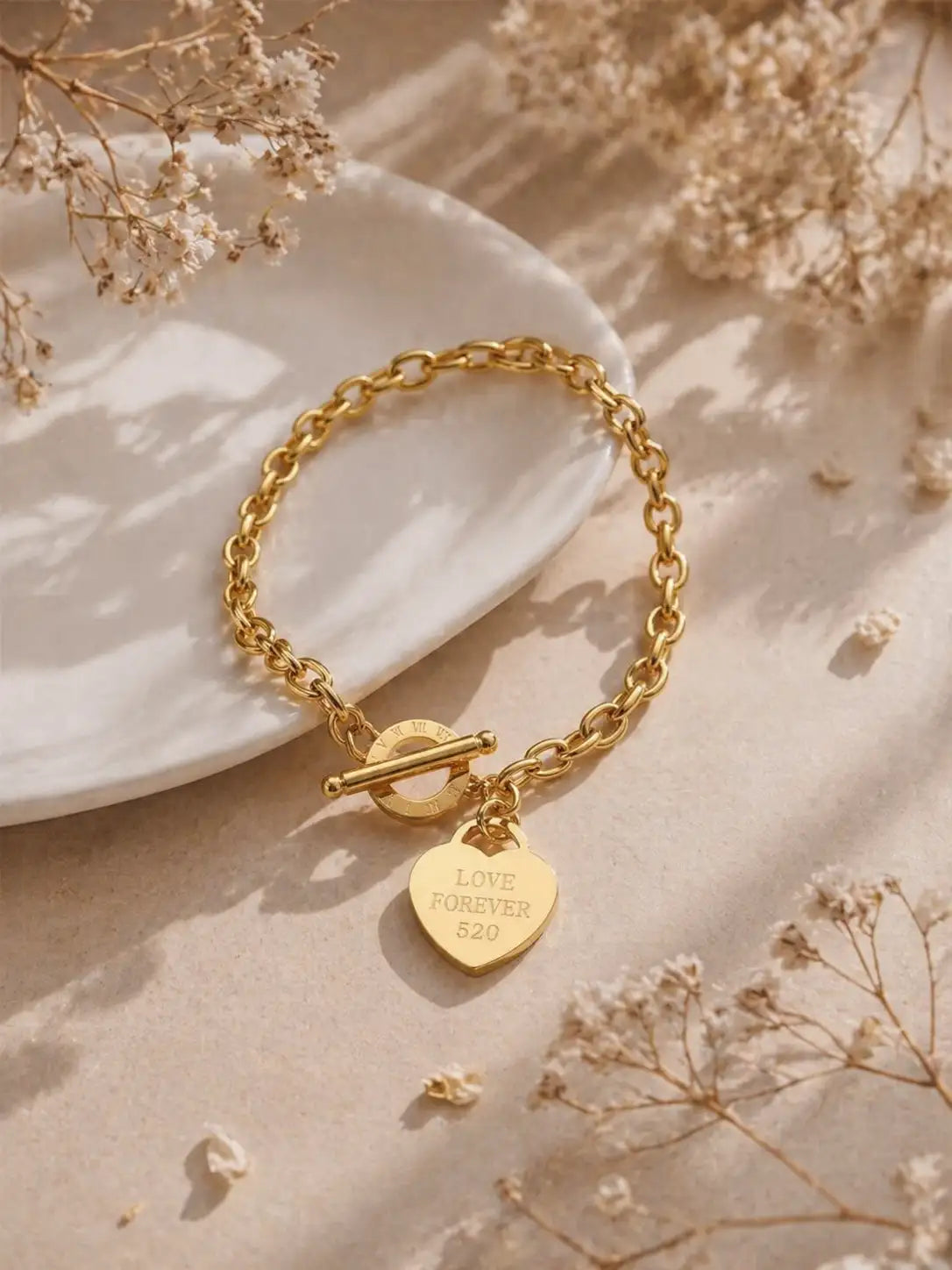 Hogar – Pulsera con dije de corazón