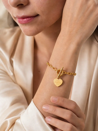 Hogar – Pulsera con dije de corazón