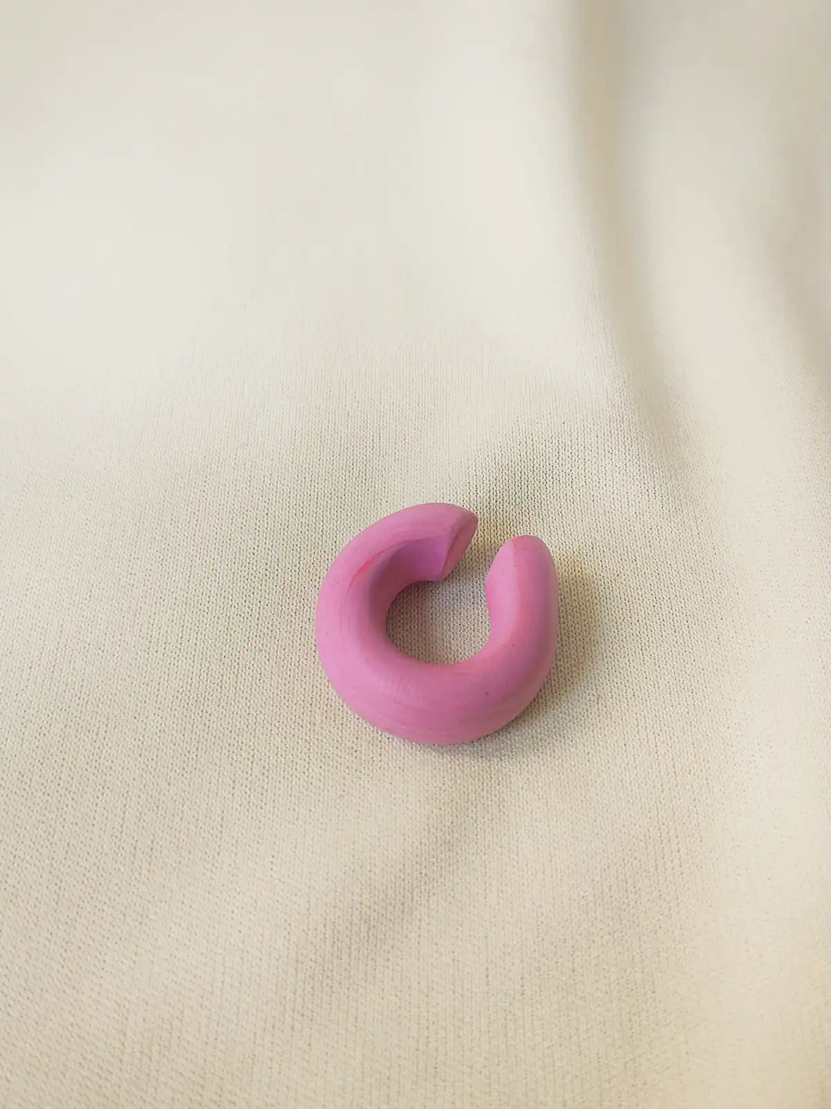 Ear Cuff Rosa Vibrante