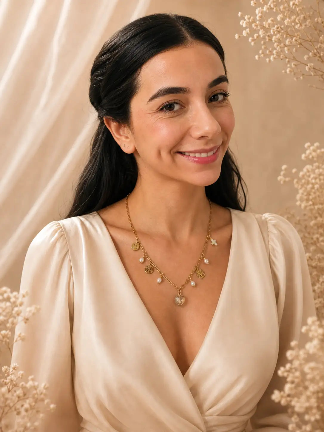 Hogar – Collar con dijes y corazón de cristal