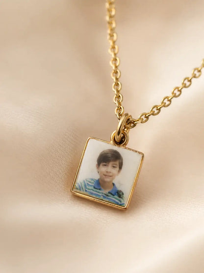 Risas – Collar relicario con foto personalizada