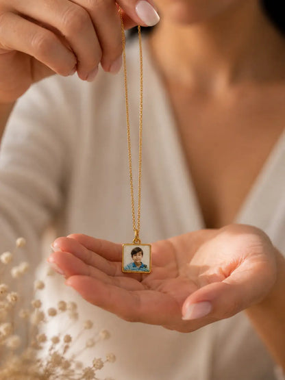 Risas – Collar relicario con foto personalizada