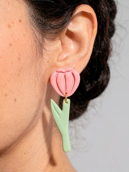 Tulipán Amanecido – Aretes florales en arcilla polimérica