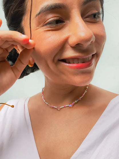 Galaxy Rose – Collar de mostacillas con estrellas
