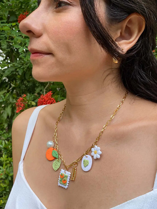 Citrus Garden – Collar de charms en arcilla
