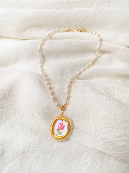 Luz de Jardín – collar perlas y dije en arcilla polimérica