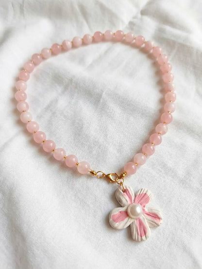 Pétalos de ensueño – Set rosa delicado, arcilla polimérica + acero