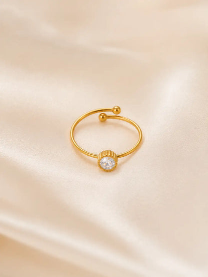 Toque de Luz – Anillo ajustable en acero inoxidable con cristal brillante