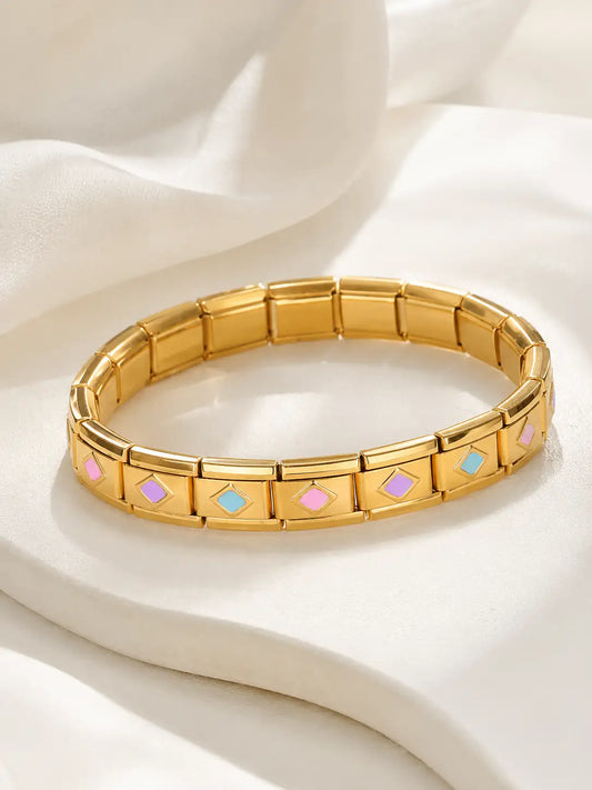 Dulce Geometría – Pulsera dorada con detalles esmaltados