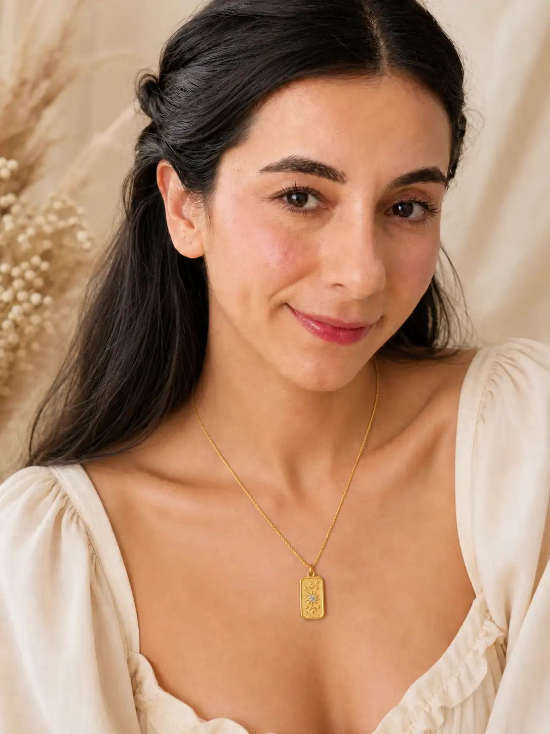Luz Celestial – Collar en acero inoxidable con cristal