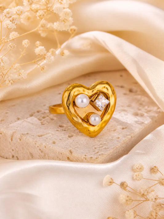 Brillo del Alma – Anillo corazón en acero inoxidable