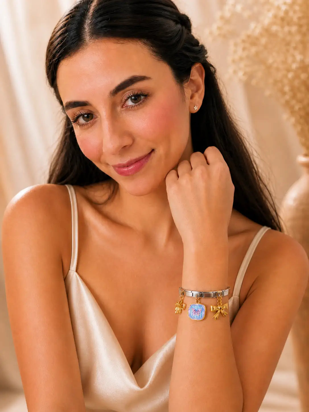 Lazo Pop – Pulsera en acero elástica con charms