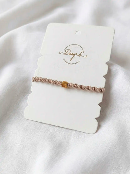Pulso Calmado – Pulsera unisex tipo macramé