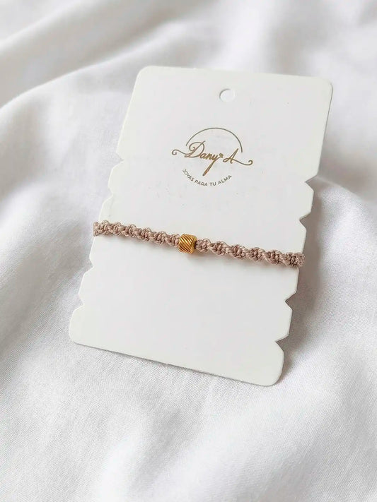 Pulso Calmado – Pulsera unisex tipo macramé