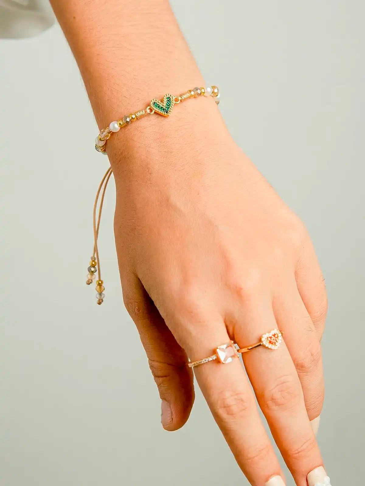 Verde Esperanza – Pulsera con corazón en rodio y circones